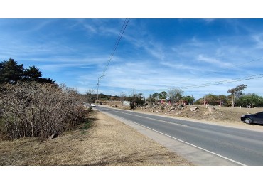 LOTES AGUA DE ORO, 1565 M2,  TODOS LOS SERVICIOS! 